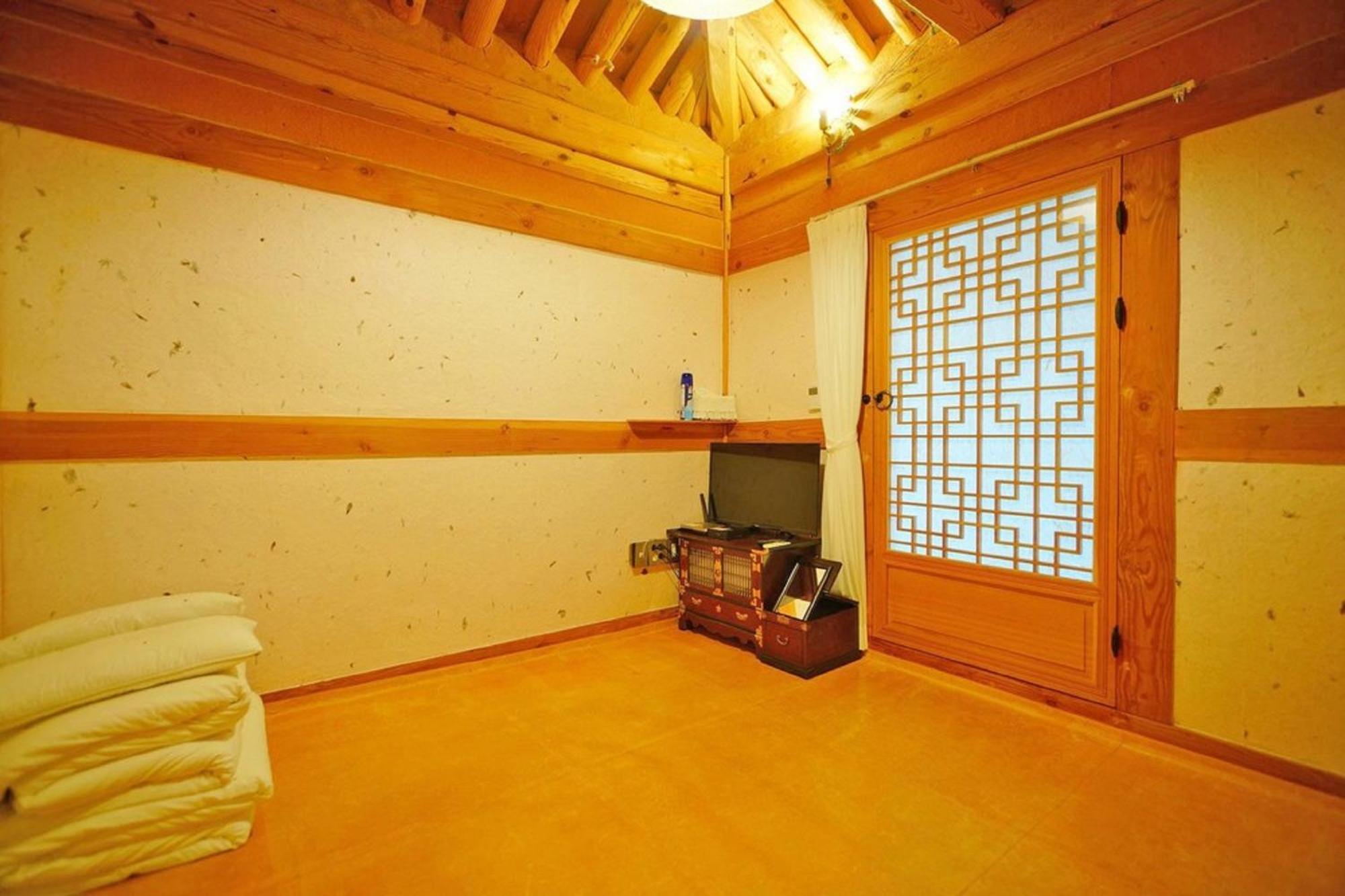 Hanok Gotaek Goeul Jeonju Exterior foto