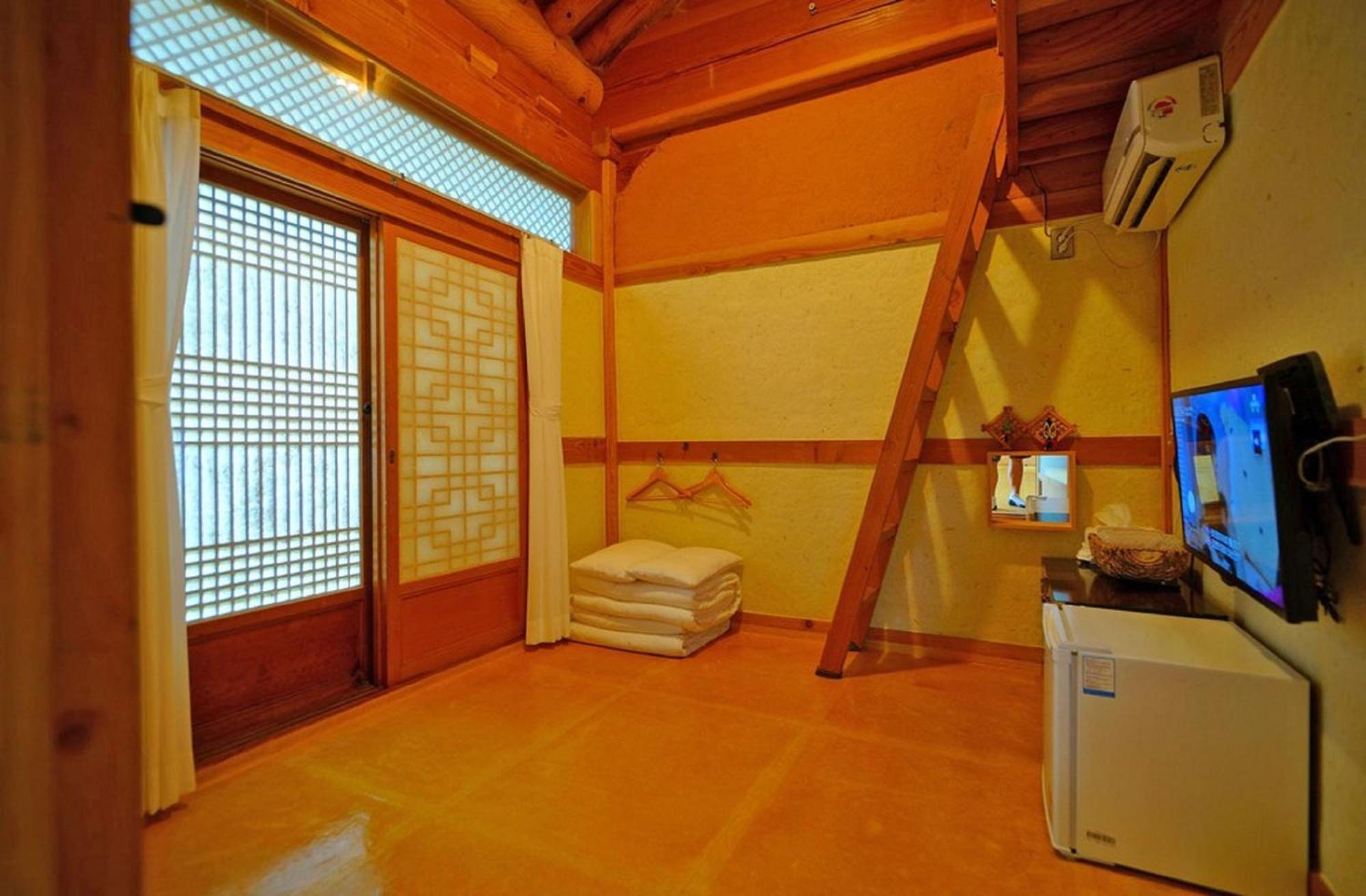 Hanok Gotaek Goeul Jeonju Exterior foto